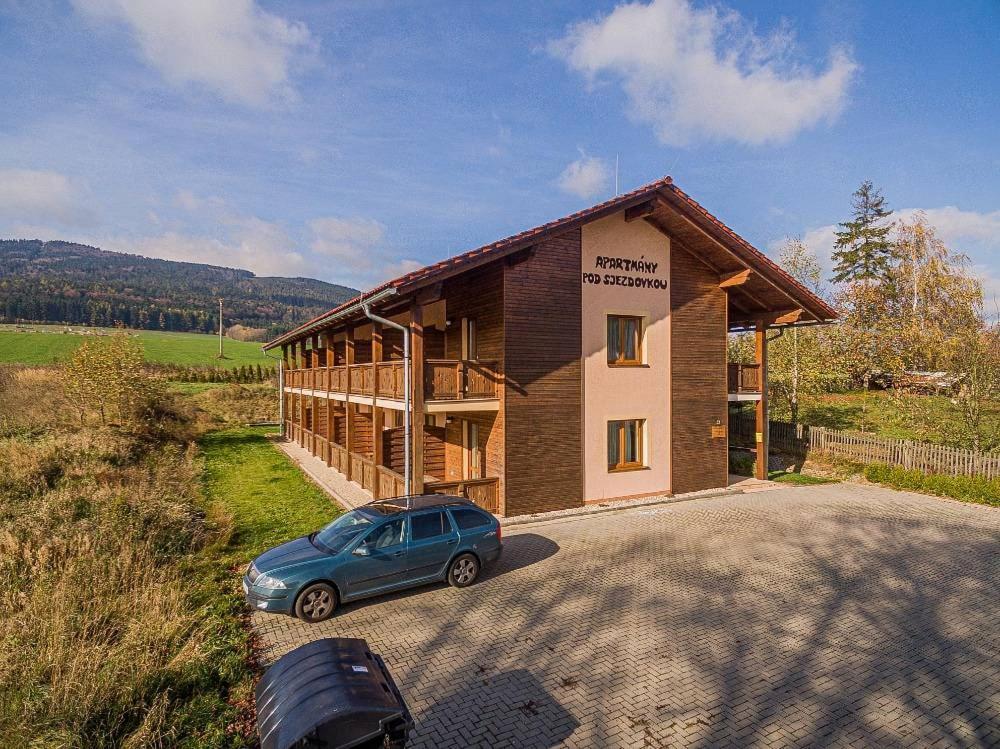 Apartmany Pod Sjezdovkou Červená Voda Dış mekan fotoğraf